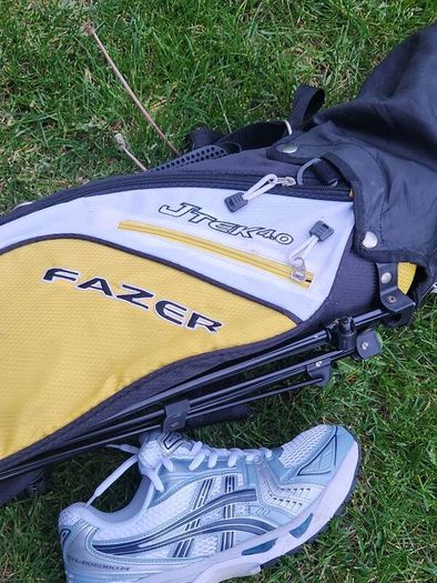 golf carry bag and stand