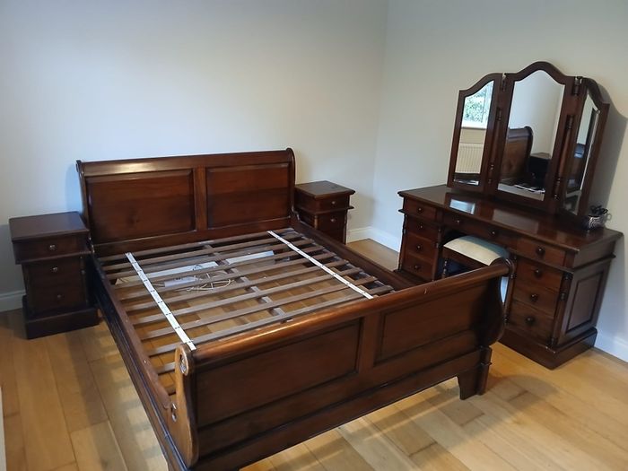 King size sleigh bed set
