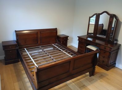 King size sleigh bed set