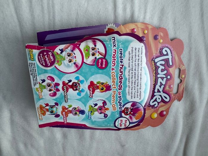Twizzles Peach Zuru New Please look at the pictures
