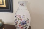 Tara vase