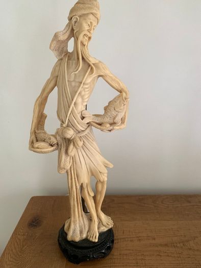 Table lamp