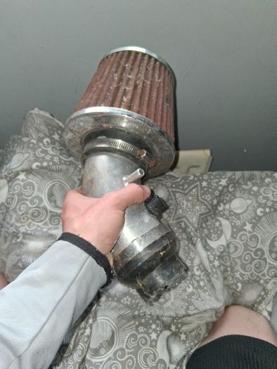 Apiro air filter
