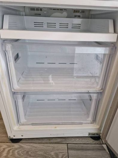 Samsung Integrated Fridge Freezer