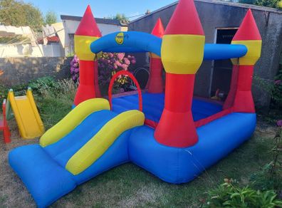 11ft Bouncy castle as new