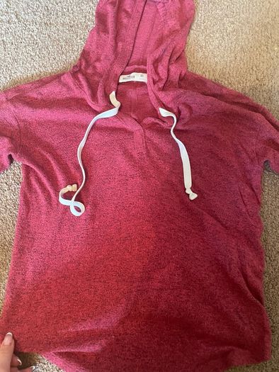 Hollister top size XS