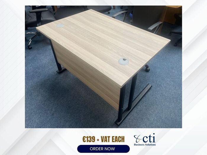 20 X Ex-Corporate 1200mm Office Desks - Urban Oak