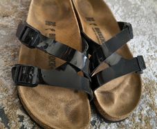 Birkenstock Black Sandals - size 6