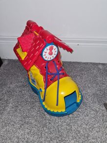 Matchbox Shoe House 1983