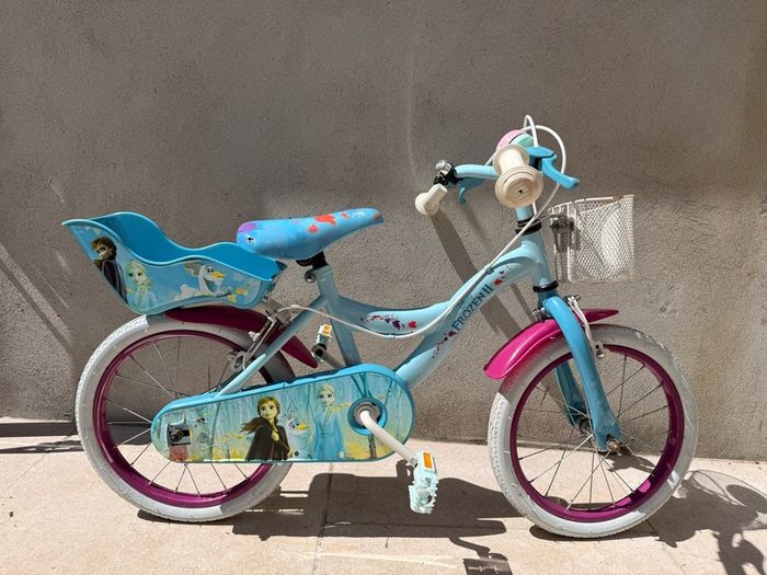 Disney Frozen 2 girls bicycle