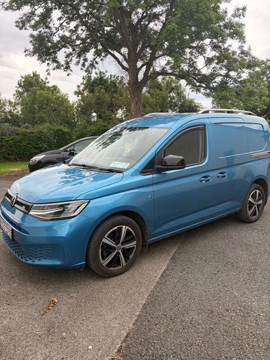 Caddy van