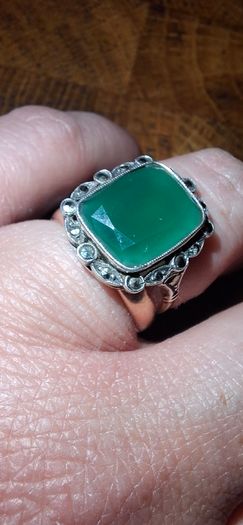 9ct Gold Silver Agate Ring
