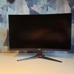 Curved Gaming Monitor