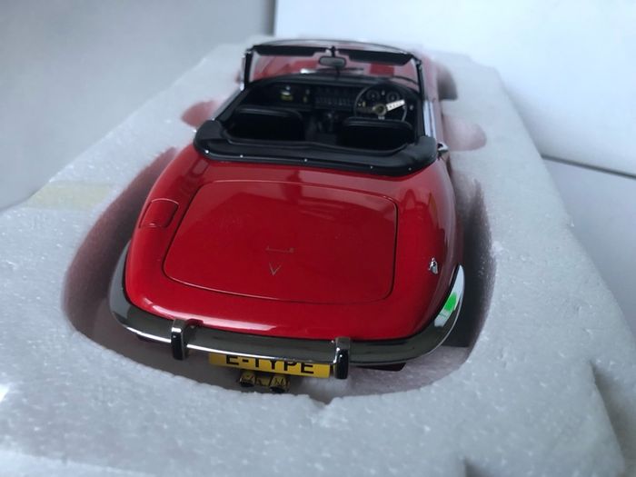 model cars Autoart, minichamps, Otto, Norev etc