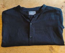 Mens primark short sleeve Navy cotton shirt. New never worn.