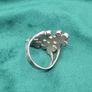 Beautiful Sterling Silver 925 Mother of Pearl Floral Ring Image 3