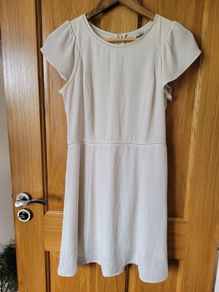 H&M White / Cream Dress