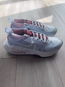 nike trainers