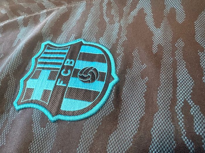 2015/16 Barcelona Training Jersey