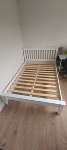 Double bed frame