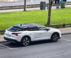 Citroen C5 X FLAIR Model (top spec) 2023
