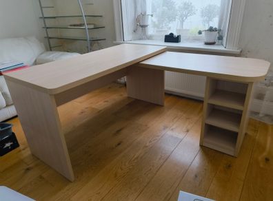 Italian-made L-shaped corner office desk