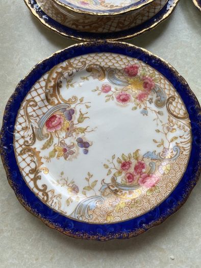 Antique 19th C5 Side Plates & 4Saucers p