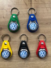 Synthetic leather Volkswagen keyring with shopping trolley token/coin
