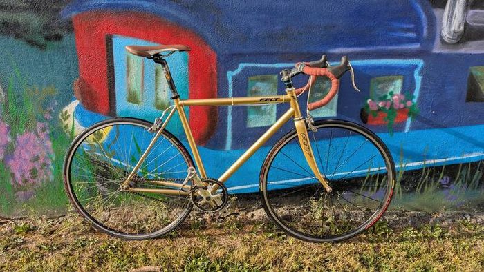Fixie, road, fixed gear bike Felt Brougham.
