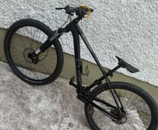 Cube bike