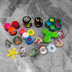Pre Owned Fidget Toy Bundle x18