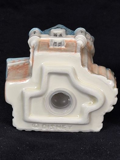 Disneyland Sleeping Beauty Castle Ceramic Salt and Pepper Shakers Set Disney