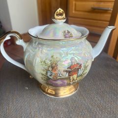 Chodziez Vintage Teapot