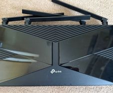 Home networking set up - Netgear switches, TP Link Router, Range Extenders