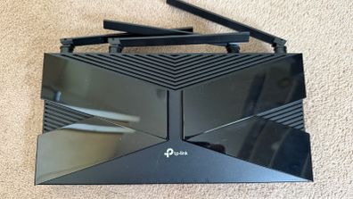 Home networking set up - Netgear switches, TP Link Router, Range Extenders