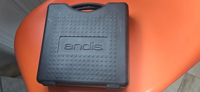 10 x used blades and Andis Dog Grooming Case - Andis - Masterclip - Groom Professional Equipment