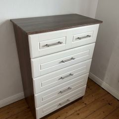 Chest drawer