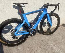 Canyon Aeroad CF SLX 8 Disc Di2