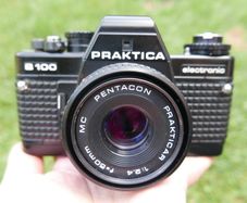 Praktica B100 35mm Film SLR Camera w/50mm Lens - Tested