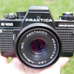 Praktica B100 35mm Film SLR Camera w/50mm Lens - Tested