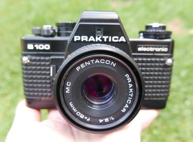 Praktica B100 35mm Film SLR Camera w/50mm Lens - Tested