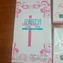 Party supplies Image 2