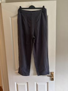 Grey Sahara London women's trousers size 4