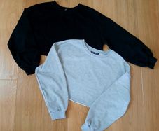 5e Womens clothes