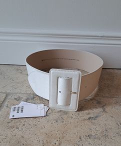 Suede belt (Off white/cream)