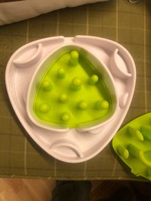 Interchangeable Go slow feeder bowl