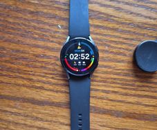Samsung Galaxy Watch 4 - Charger Included - Fully Working