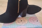 Zanni and Co Ladies Black Ankle Boots - New