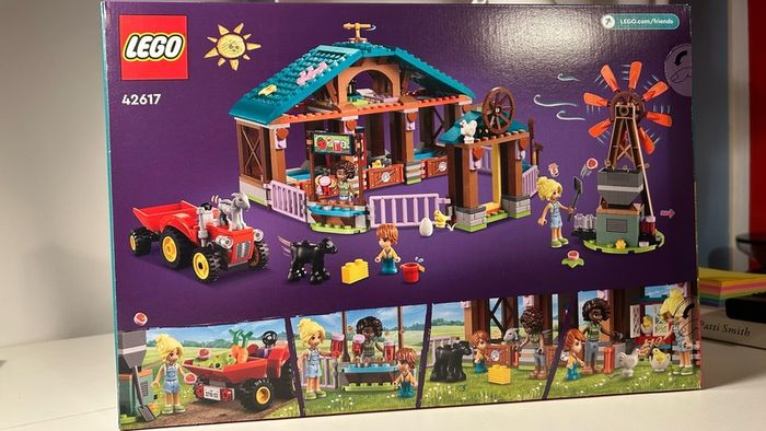 LEGO Friends 42617 Farm Animal Sanctuary. Retired. New & Sealed