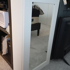 Bathroom cabinet